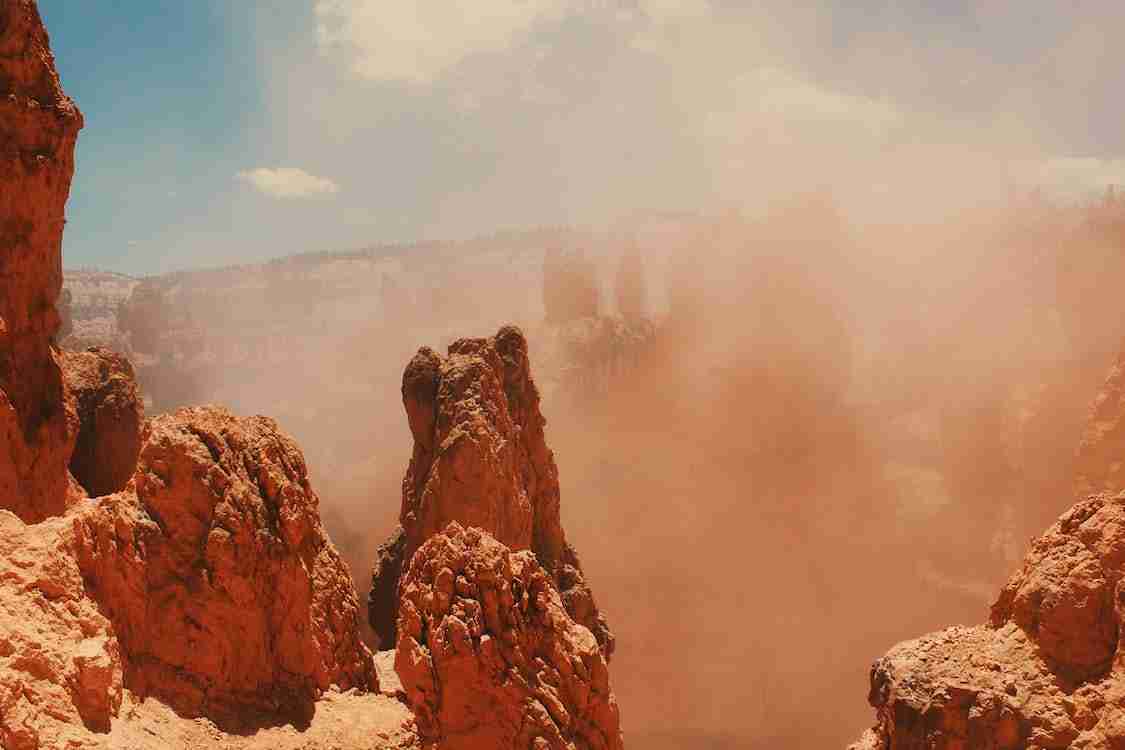 ¿Qué es una tormenta de arena? Descúbrelo todo sobre este fenómeno natural